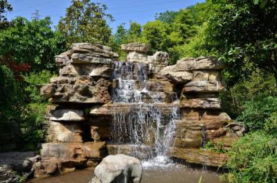 探索中国供应商 如何选择优质假山生产厂家与合理价格策略