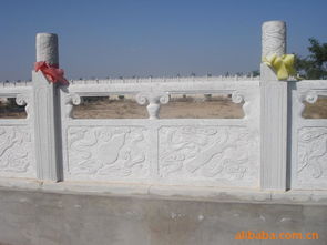 青石石栏杆与假山的诗意对话——探访山东恒利石雕厂的独特风格