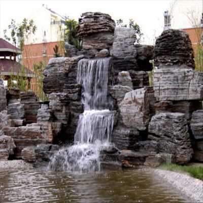 假山艺术与材质选择 从天然石到水泥的艺术呈现